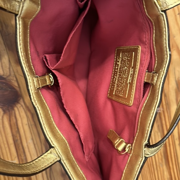 Like New! Coach Logo Purse - Picture 4 of 5